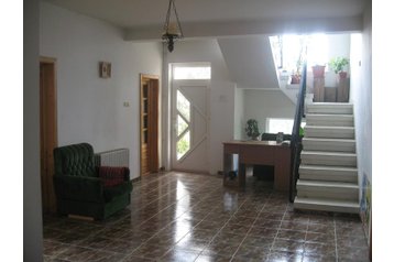 Rumunija Privát Suceava, Eksterijer